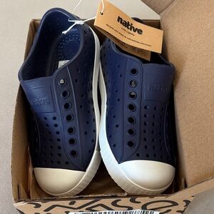 Native Kids Dark Blue and White Slip-On Sneakers - brand new with tags